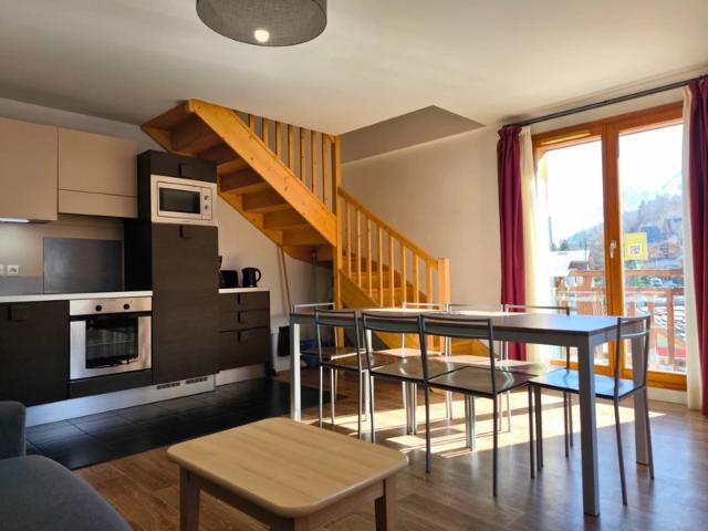 Appartement T4 proche de Vallée Blanche SOUS BAIL COMMERCIAL