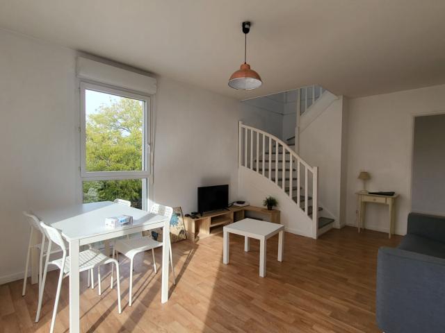 Appartement T4 près de CERGY à louer