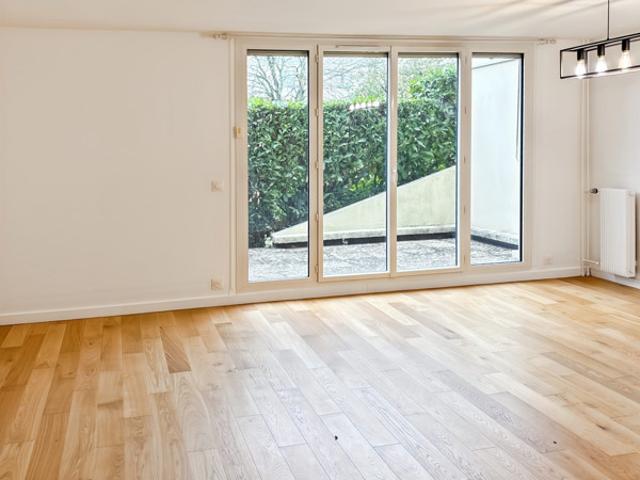 APPARTEMENT T4 RDC AVEC TERRASSE