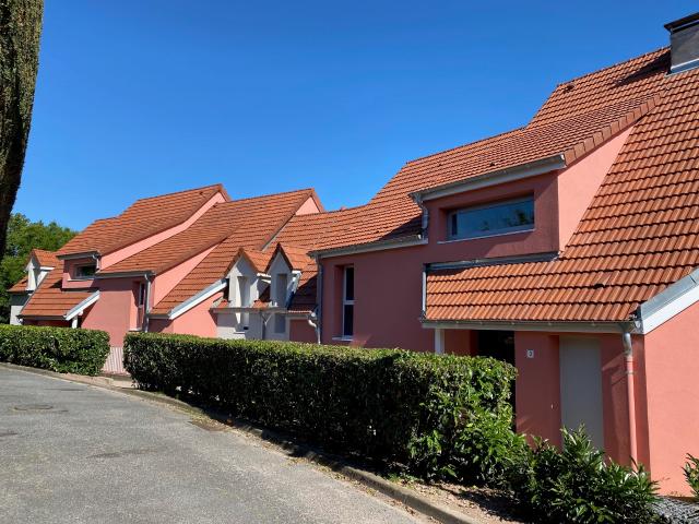 APPARTEMENT T4 RESIDENCE RENOVEE SECTEUR CALME LE CREUSOT