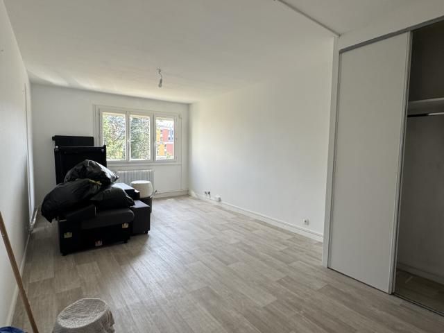 Appartement T4 Saint Priest