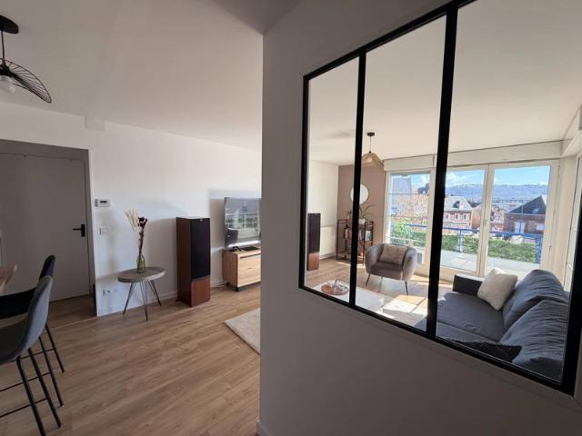 APPARTEMENT T4 SOTTEVILLE LES ROUEN