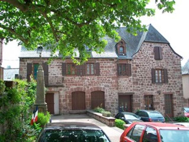 APPARTEMENT T4 ST CYPRIEN SUR DOURDOU