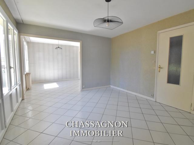 Appartement T5 93m2 Moulins 1km centre ville