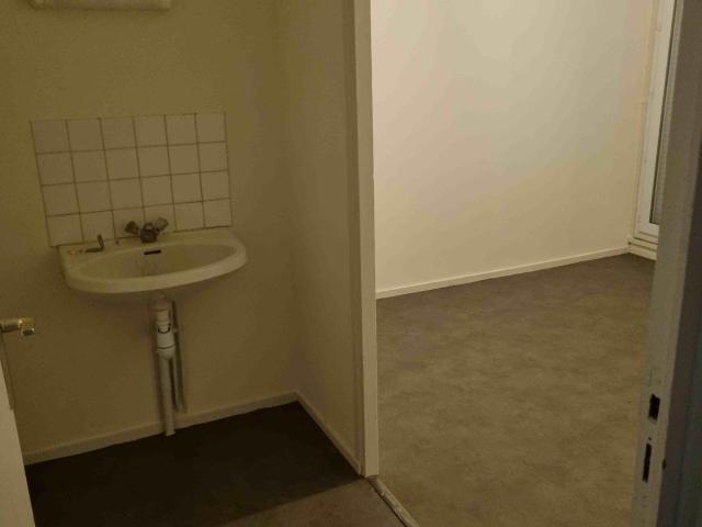 APPARTEMENT T5 à MONTCEAU LES MINES