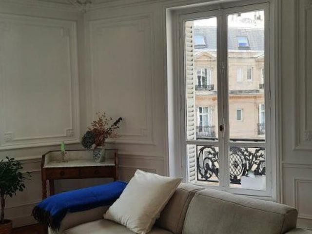 APPARTEMENT T5 A LOUER PARIS 8EME ARRONDISSEMENT Europe 3 131.63 m 4 356 €