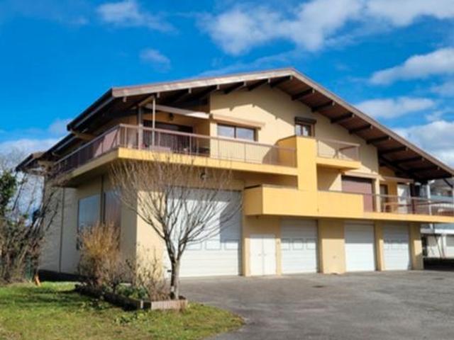 Appartement T5 À rafraîchir