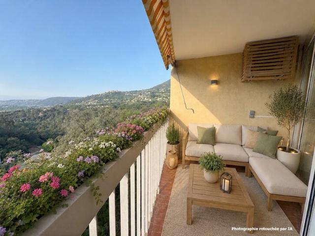 Appartement T5 avec terrasse, aperçu mer, cave et stationnem. 83m² Carros
