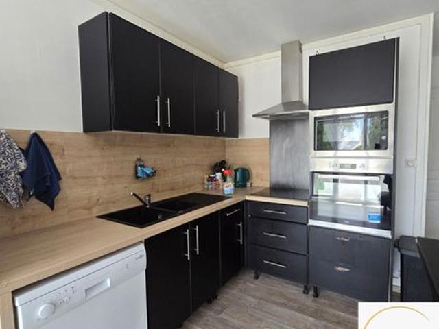 Appartement T5 avec 4 chambres et 2 salles de douche