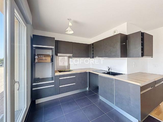 Appartement T5 BOUGIVAL à louer