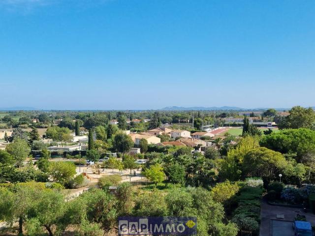 APPARTEMENT T5, CAVE, 83400 HYERES