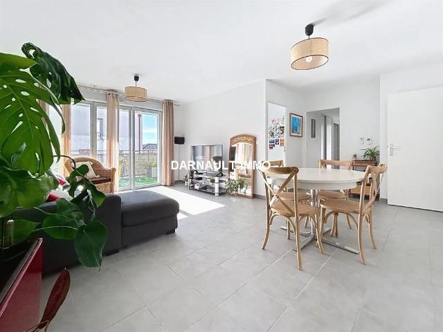 Appartement T5 de 95m2 avec terrasse sur BALMA