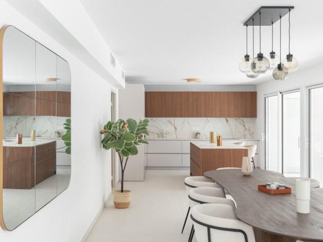 Appartement T5 de 154m² + Jardin + Parking