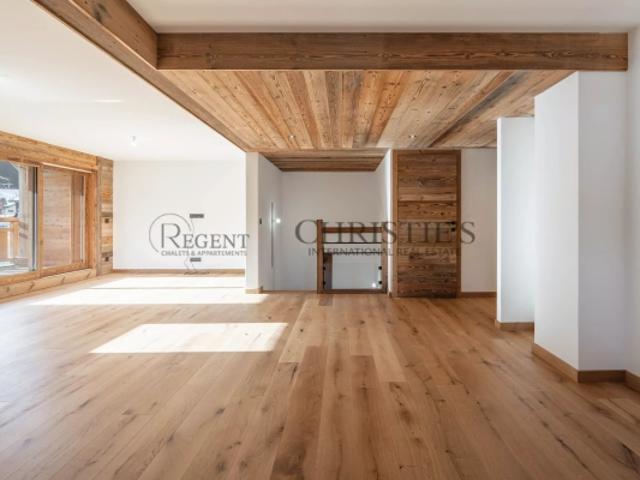 APPARTEMENT T5 DUPLEX LES GETS