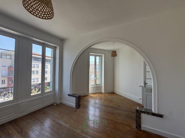 Appartement T5 Le Coteau