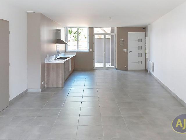 Appartement T5 Proche du centre ville de Lesparre Médoc !
