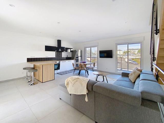 Appartement T5 récent, dernier étage en excellent état, dans le secteur Orgemont / Parc de l'Arboretum à Angers