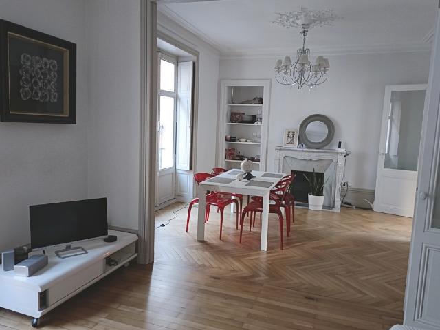 APPARTEMENT T5 REF 61112