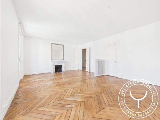 APPARTEMENT T5 RUE CORTAMBERT