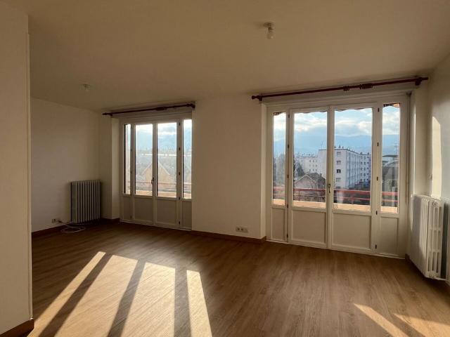 Appartement T6