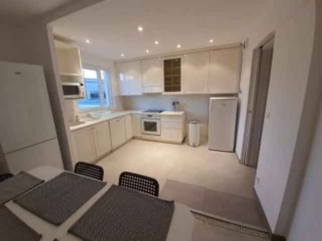 APPARTEMENT T6 5CHAMBRES 100M2 INVESTISSEMENT