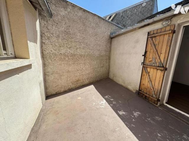 Appartement T.2 avec cour Quartier des Docks