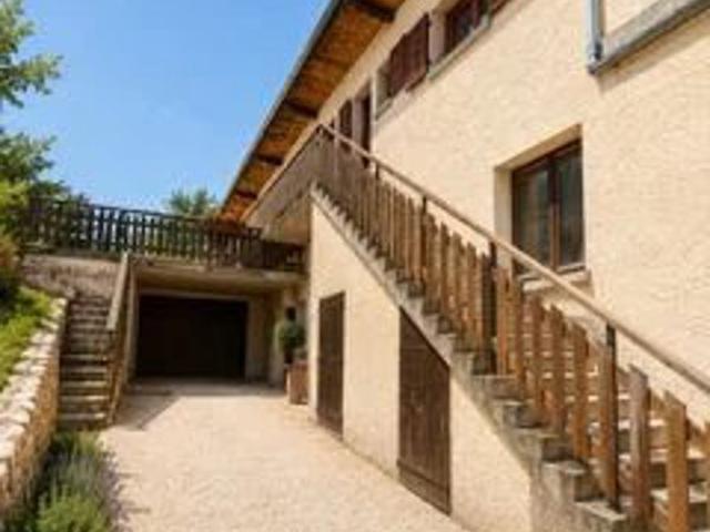 APPARTEMENT T 3