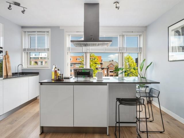 Appartement te huur Mathenesserdijk in Rotterdam voor € 2.000