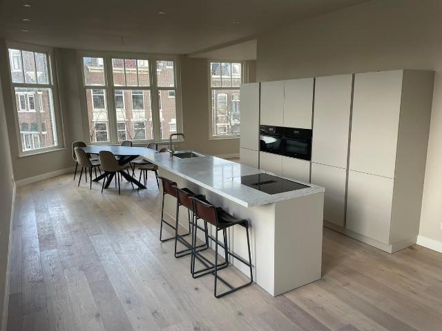 Appartement te huur Oudedijk 198 in Rotterdam voor € 4.000