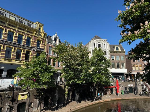 Appartement te huur Oudegracht in Utrecht voor € 3.795