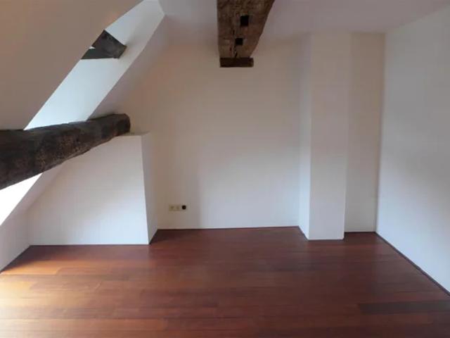 Appartement te huur Achter het Vleeshuis in Maastricht voor € 1.956