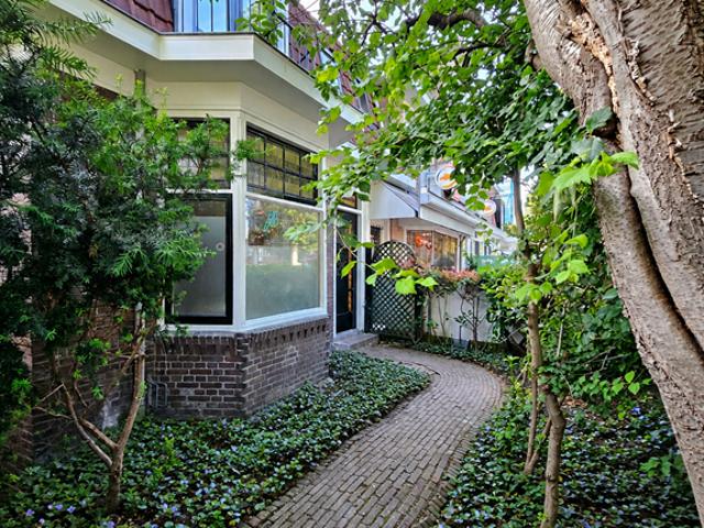 Appartement te huur Amsterdamseweg in Amstelveen voor € 2.750