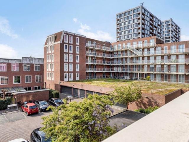 Appartement te huur Brede Hilledijk 638 in Rotterdam voor € 2.400