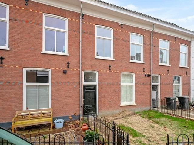 Appartement te huur Cuneralaan 8 in Rhenen voor € 1.675