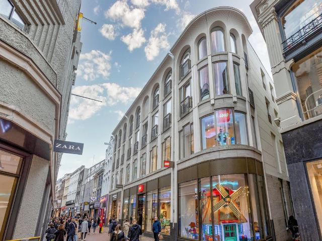 Appartement te huur Duifjessteeg 4 in Amsterdam voor € 1.153