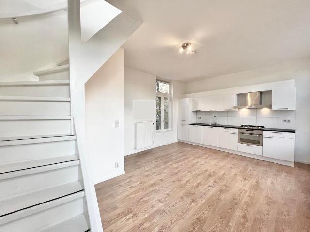 Appartement te huur Emmastraat in Amsterdam voor € 2.625