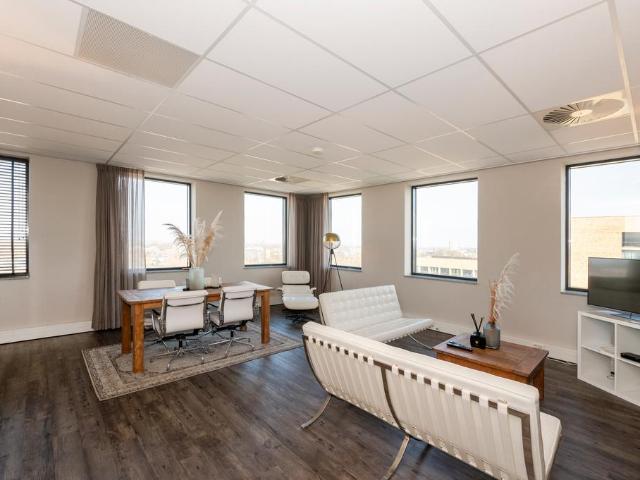 Appartement te huur Eschertoren 6 D in Leiden voor € 1.573