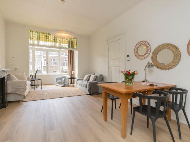Appartement te huur Frans van Mierisstraat in Amsterdam voor € 3.000