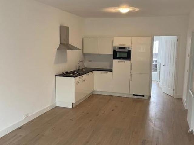 Appartement te huur Goeverneurlaan in Den Haag voor € 1.975