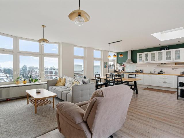 Appartement te huur Goudenregenstraat in Den Haag voor € 3.450