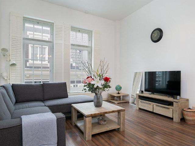 Appartement te huur Gravenstraat in Amsterdam voor € 2.400
