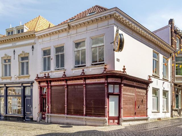 Appartement te huur Grote Markt in Bergen op Zoom voor € 1.540