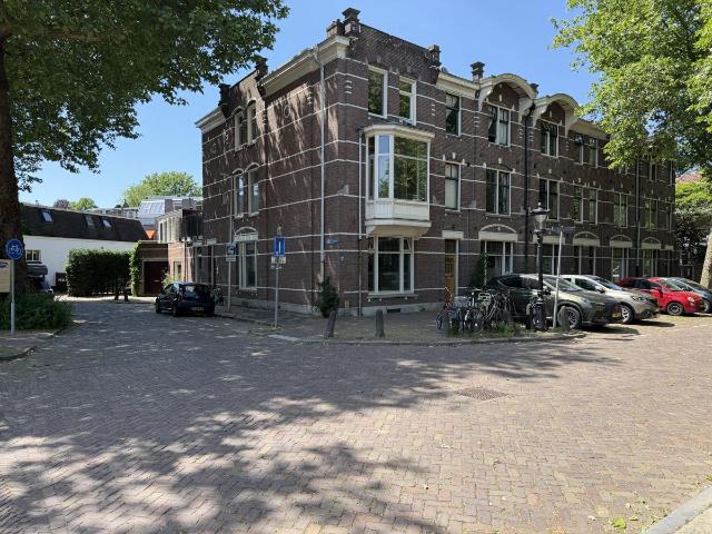 Appartement te huur Hugo de Grootstraat in Utrecht voor € 2.800