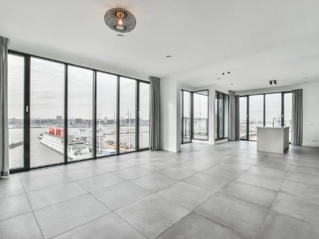 Te huur: Appartement Hellingstraat in Amsterdam