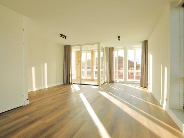 Appartement te huur Hemelrijken, van Brakelstraat in Eindhoven voor € 1.850