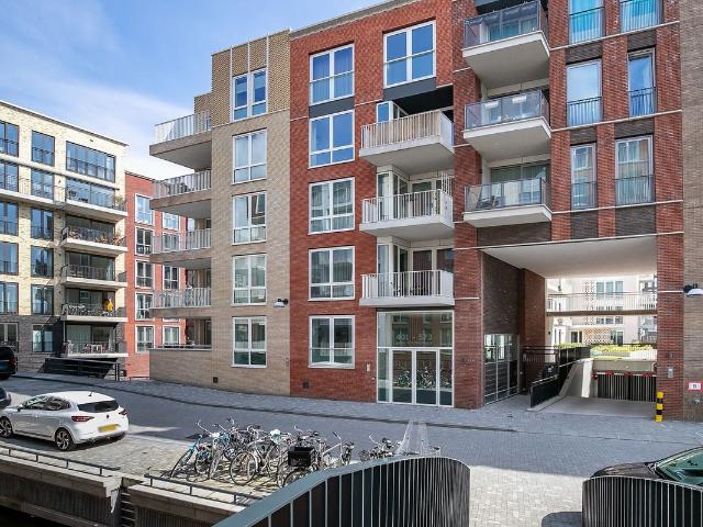Appartement te huur Holland Park, Carel Willinkgracht in Diemen