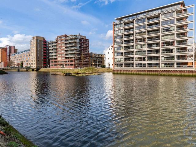 Appartement te huur Honingerhof in Rotterdam voor € 2.295