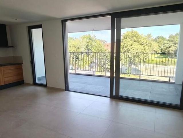 Appartement te huur in Mechelen aan de Maas voor € 900 met 1 slaapkamer