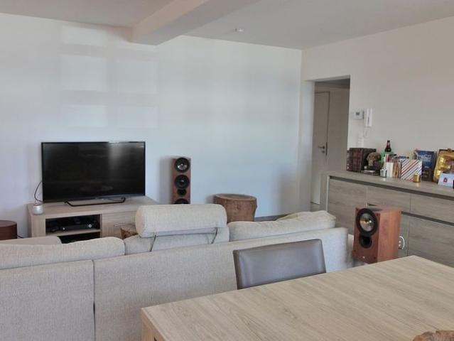 Appartement te huur in Meerbeek voor € 990 met 2 slaapkamers
