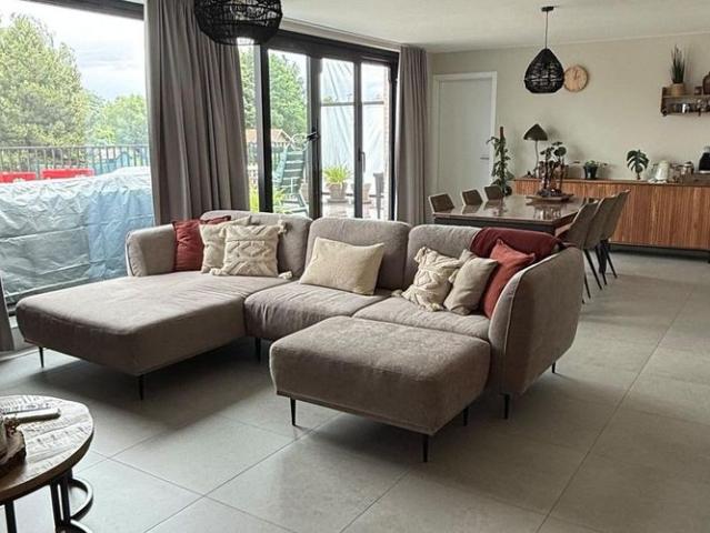 Appartement te huur in Meeuwen voor € 950 met 2 slaapkamers